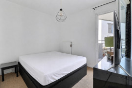
                                                                                        Vente
                                                                                         4 pièces lumineux, terrasse 11m2