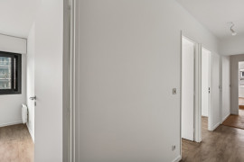 
                                                                                        Vente
                                                                                         4 PIECES PARFAIT ETAT