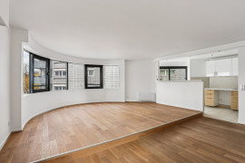 
                                                                                        Vente
                                                                                         4 PIECES PARFAIT ETAT