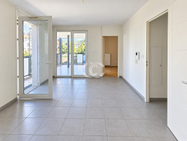 
                                                                                        Vente
                                                                                         41 quai de la Graille, Grenoble – T2 + balcon