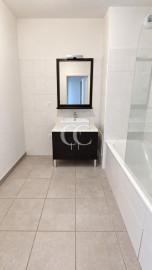 
                                                                                        Vente
                                                                                         41 quai de la Graille, Grenoble – T2 + balcon