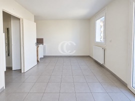 
                                                                                        Vente
                                                                                         41 quai de la Graille, Grenoble – T2 + balcon
