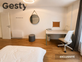 
                                                                                        Colocation
                                                                                         3 ch avec sdb privée, coliving Rennes centre