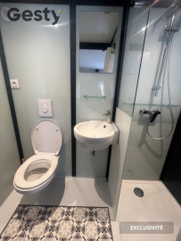 
                                                                                        Colocation
                                                                                         3 ch avec sdb privée, coliving Rennes centre