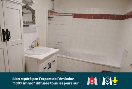 
                                                                                        Vente
                                                                                         60m2 au coeur d'Auxerre dans cour privée + garage