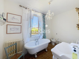 
                                                                                        Vente
                                                                                         A 10mn de SAINT-LO - en campagne