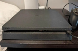 
                                                                                        Jeux, jouets
                                                                                         A donné