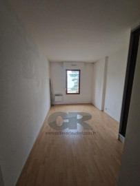 
                                                                                        Location
                                                                                         A LOUER 2 PIECES AVEC PARKING