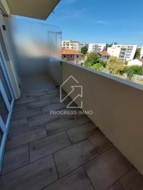 
                                                                                        Location
                                                                                         A louer 2 pièces meublé à 10min du RER St Maur le Parc