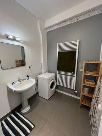 
                                                                                        Location
                                                                                         À louer – Appartement meublé 47,4 m²