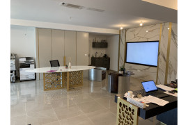 
                                                                                        Location
                                                                                         À louer – Bureau de 105 m² à Chartres- Eure-et-Loir (28)