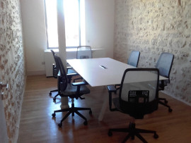 
                                                                                        Location
                                                                                         À louer – bureaux de 200 m² à Nevers