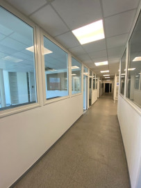 
                                                                                        Location
                                                                                         À louer – Bureaux de 466 m² à Narbonne – Aude (11)