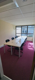 
                                                                                        Location
                                                                                         À louer – Bureaux de 540 m² divisibles à partir de 30 m² à Vasselay – Cher (18)