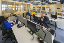 
                                                                                        Location
                                                                                         À louer – Bureaux privatifs de 9 à 26 m² au sein d'un espace de coworking dédié à l'innovation numérique à Saint-Nazaire – Loire-Atlantique (44)