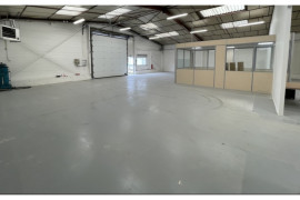 
                                                                                        Location
                                                                                         À louer – Cellule industrielle de 387 m² à Gasville-Oisème proche de Chartres (28)