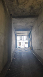 
                                                                                        Location
                                                                                         À louer – Double box sécurisé d'environ 18 m²