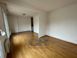 
                                                                                        Location
                                                                                         A LOUER F1B PROCHE IUT CHARLEMAGNE