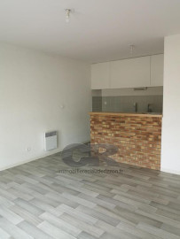 
                                                                                        Location
                                                                                         A LOUER F2A avec place de parking