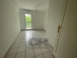 
                                                                                        Location
                                                                                         A LOUER F4 - PARC PAUL VERLAINE - BOUFFLERS