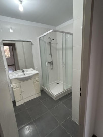 
                                                                                        Location
                                                                                         A louer jolie T3 très éclairé