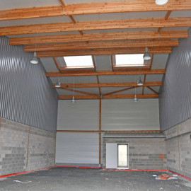 
                                                                                        Location
                                                                                         À louer - Local d'activités de 800m² divisible à partir de 200m² à proximité d'Albi - Tarn (81)