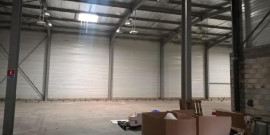
                                                                                        Location
                                                                                         À louer - Local Industriel de 1 500 m² à Perpignan Est