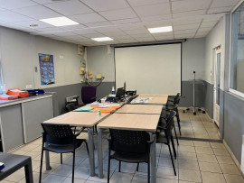 
                                                                                        Location
                                                                                         À louer – Local industriel de 6 388 m² dans la zone d'activités de Coquelles – Pas-de-Calais (62)