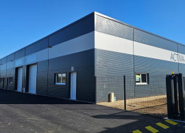 
                                                                                        Location
                                                                                         À louer – Locaux d'activités de 99 et 144 m² à Fécamp – Seine-Maritime (76)