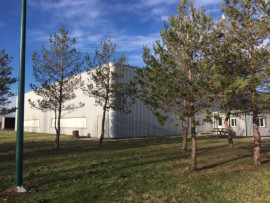 
                                                                                        Location
                                                                                         À louer – Locaux industriels de 1 243 m² à Giroussens (81)