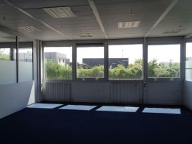
                                                                                        Location
                                                                                         À louer – Locaux Industriels de 25 000 m² divisibles à partir de 1 500 m² à Evreux – Eure (27)