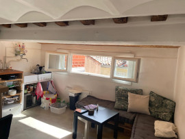 
                                                                                        Location
                                                                                         A louer Montpellier centre ville studio