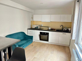 
                                                                                        Location
                                                                                         À louer, T2 meublé 36m2 / Croix Rousse