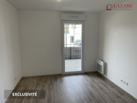 
                                                                                        Location
                                                                                         A LOUER T2 récent avec garage fermé