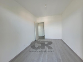 
                                                                                        Location
                                                                                         A LOUER - T3 - LONGEVILLE LES METZ