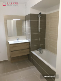 
                                                                                        Location
                                                                                         A LOUER T3 récent avec 2 parkings