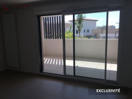 
                                                                                        Location
                                                                                         A LOUER T3 récent avec 2 parkings