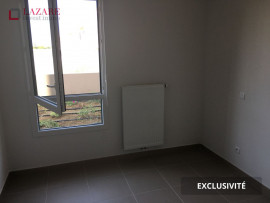 
                                                                                        Location
                                                                                         A LOUER T3 récent avec 2 parkings