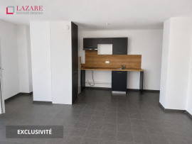 
                                                                                        Location
                                                                                         A LOUER T3 récent avec 2 parkings