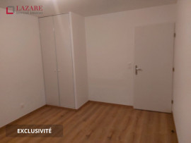 
                                                                                        Location
                                                                                         A LOUER T3 récent avec 2 parkings