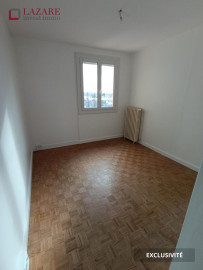 
                                                                                        Location
                                                                                         A LOUER T3 rénové