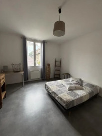 
                                                                                        Location
                                                                                         A ppartement T3 BIS MEUBLE Rénové en colocation