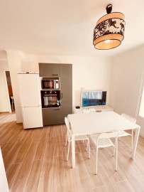 
                                                                                        Colocation
                                                                                         🌴 A SAISIR COLOC 4 CHAMBRES  CANNES💫À 5 min Facs