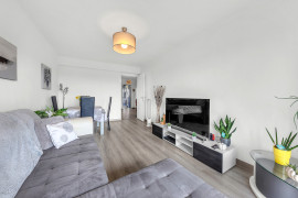 
                                                                                        Vente
                                                                                         À vendre – 4 pièces lumineux avec balcons et cave – Cagnes-sur-Mer