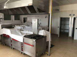 
                                                                                        Vente
                                                                                         À vendre - Centre de vacances et d'accueil de 51 hectares à Sainte-Marie-Lapanouze – Corrèze (19)