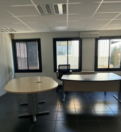 
                                                                                        Vente
                                                                                         À vendre – Entrepôt logistique de 7 356 m² à Châteauneuf-sur-Loire – Loiret (45)