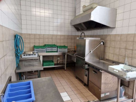 
                                                                                        Vente
                                                                                         À vendre – Hôtel Restaurant de 56 chambres et 120 couverts à Égletons – Corrèze (19)