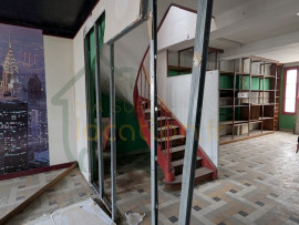Vente
                                                                                À VENDRE – IMMEUBLE À RÉNOVER - Hyper centre