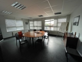 
                                                                                        Vente
                                                                                         À vendre – Local d'activités de 1 700 m² à Calais – Pas-de-Calais (62)