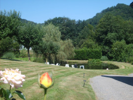 
                                                                                        Vente
                                                                                         À vendre - Magnifique bâtisse du XVIIIème à Monceaux-sur-Dordogne - Corrèze (19)